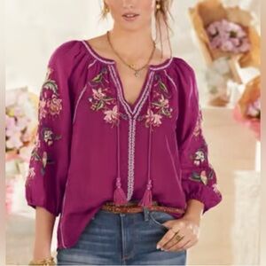 Sundance Shayda Fuchsia Embroidered Blouse, Like New.